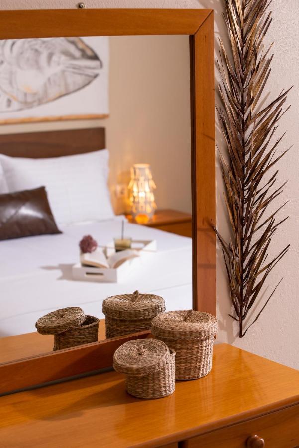 Sagini Boutique Hotel Лутра-Эдипсу Экстерьер фото